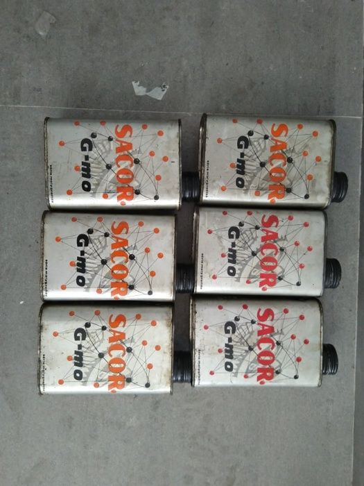 Latas de óleo sacor 1L cheias