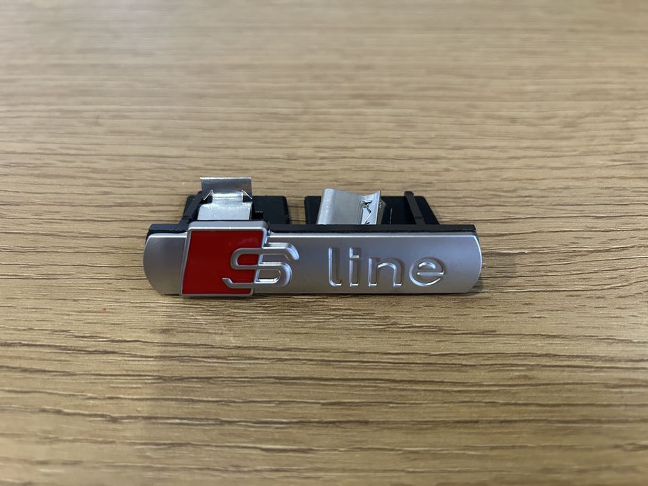 Емблема S line Audi / QUATTRO