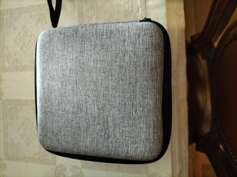 Aparelho de massagem em excelente estado.