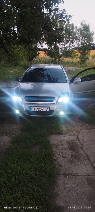 Авто легкове універсал