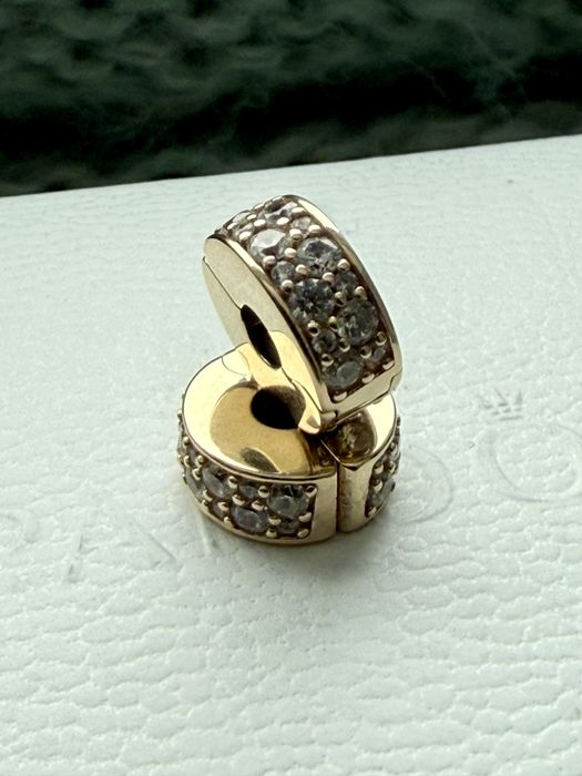 Klipsy Pandora złoto 585 z cyrkoniami