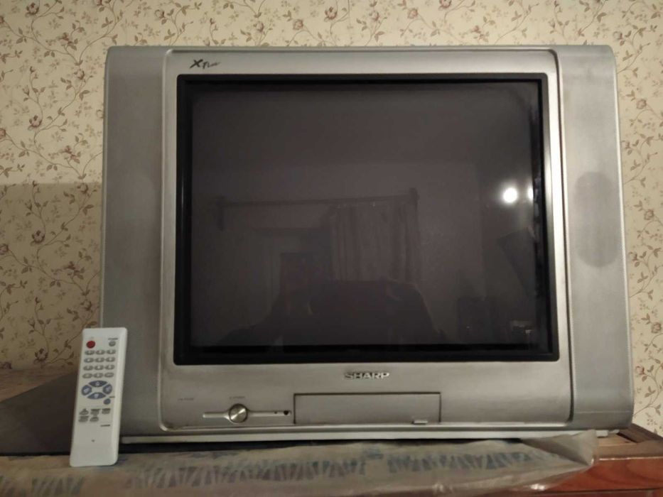 Продам Телевизор SHARP 21k-FD1SF