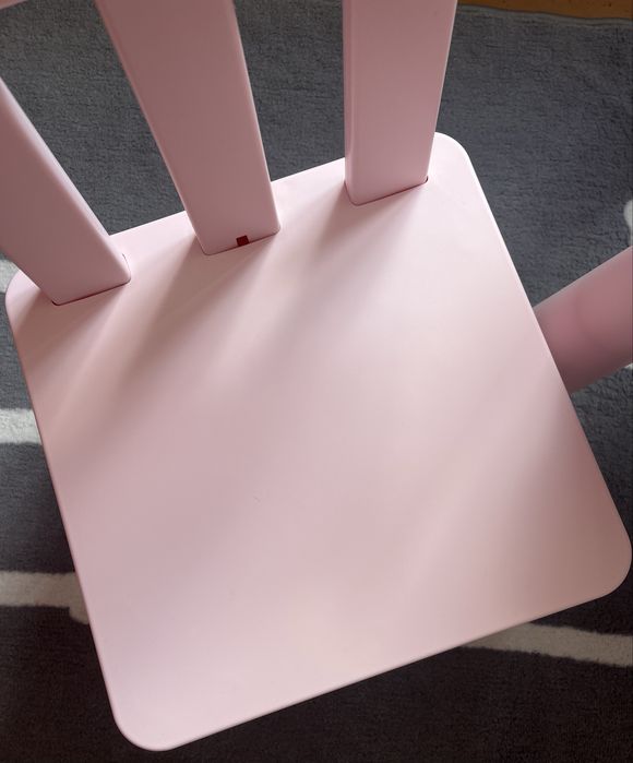 Набір IKEA MAMMUT рожевий стіл стільчик столик стілець ікеа мамут комплект для дівчинки
