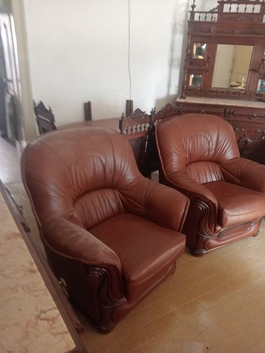 Jogo Sofás,com 1 Sofá cama e 2 Individuais