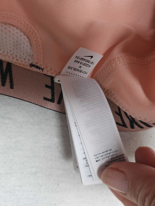 Stanik sportowy Nike R.M nowy