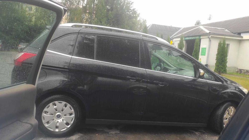 Продам Ford Grand C-MAX 2011 1.6 бензин оригінальний пасажир, торг