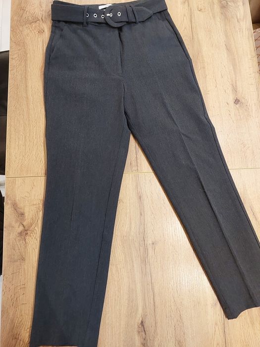 Брюки жіночі класичні