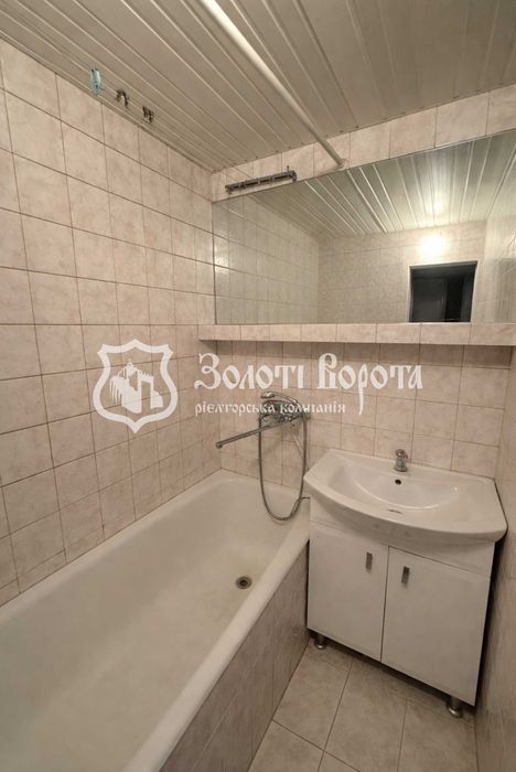 Квартира, 1к. Під ремонт. Райдужна, 17а, Райдужний Дніпровський район