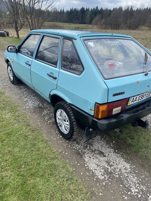 ВАЗ  Lada Спутник 21093