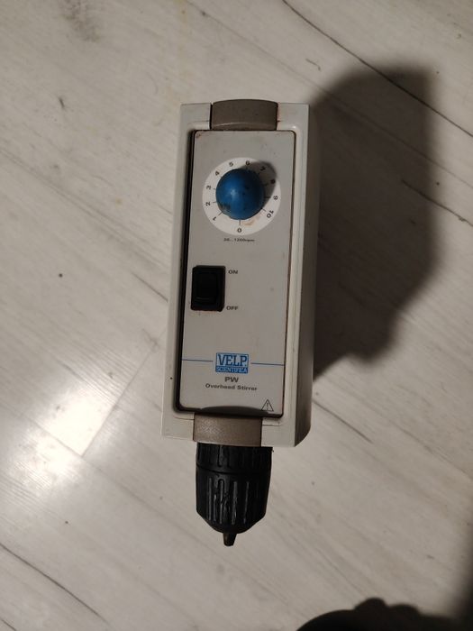 Mieszadło mechaniczne analogowe