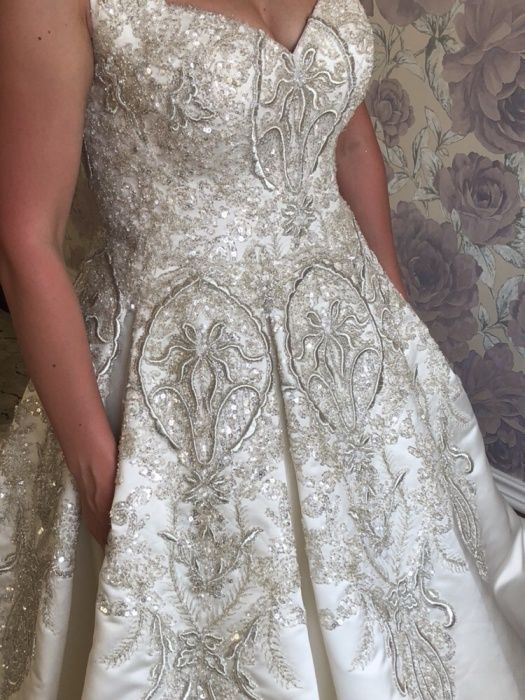 Продам свадебное платье