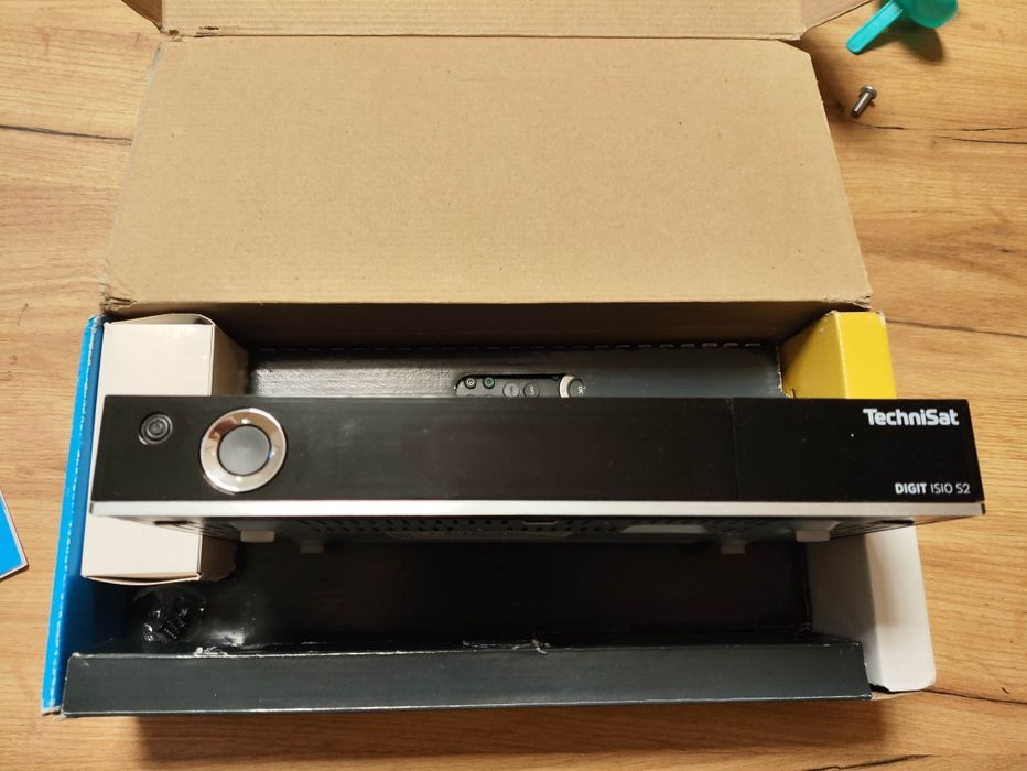 Odbiornik Satelitarny TechniSat DIGIT ISIO S2 | TwinTuner | HDTV |