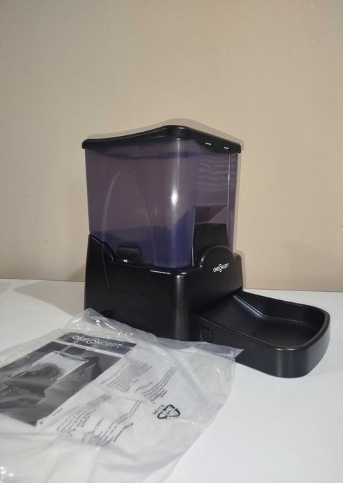 Автоматична годівниця для собак та котів Oneconcept 10030712 (GERMANY)