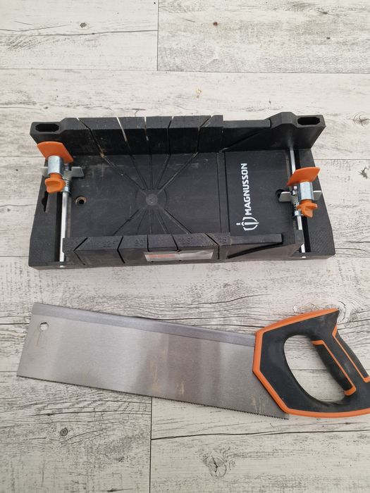 Piła ręczna ukośnica