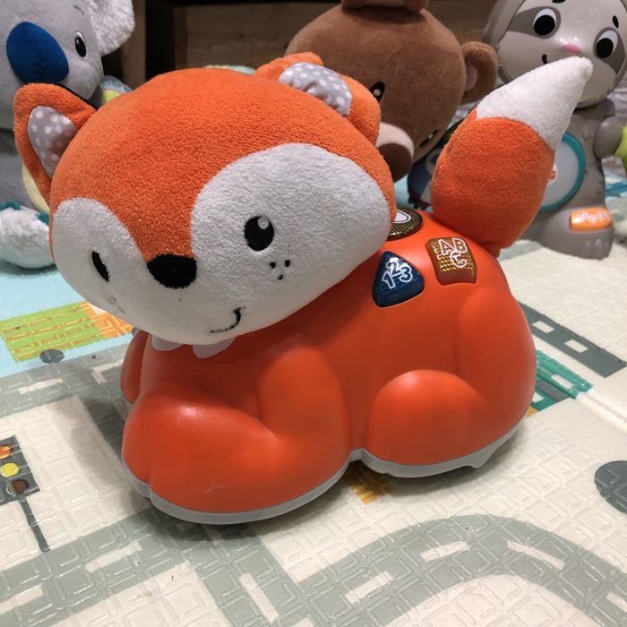 Інтерактівні іграшки Fisher price і інщі