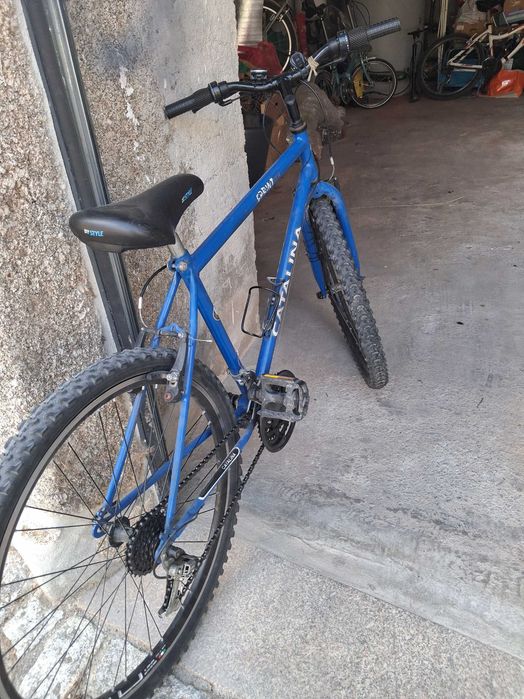 Bicicleta BTT usada