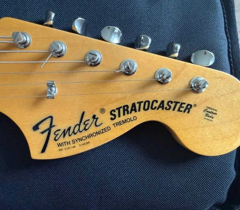 Fender Stratocaster