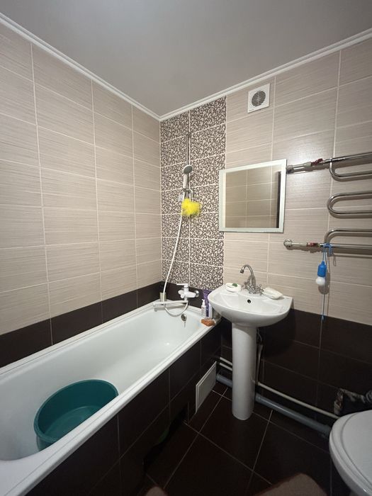 Продається 4 кк в Лісках