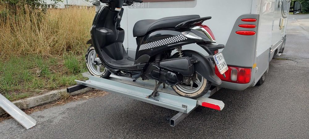 Rampa na skuter do kampera