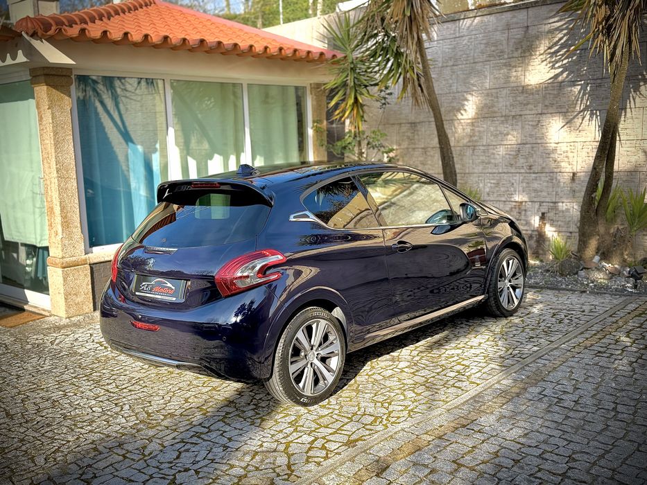 Peugeot 208 1.6 E-HDI 120cv XY