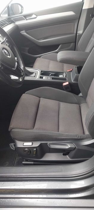 Volkswagen Passat 1.6 Tdi Confortline