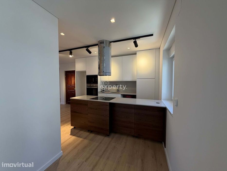 Apartamento T3 Remodelado em Tavarede, Coimbra