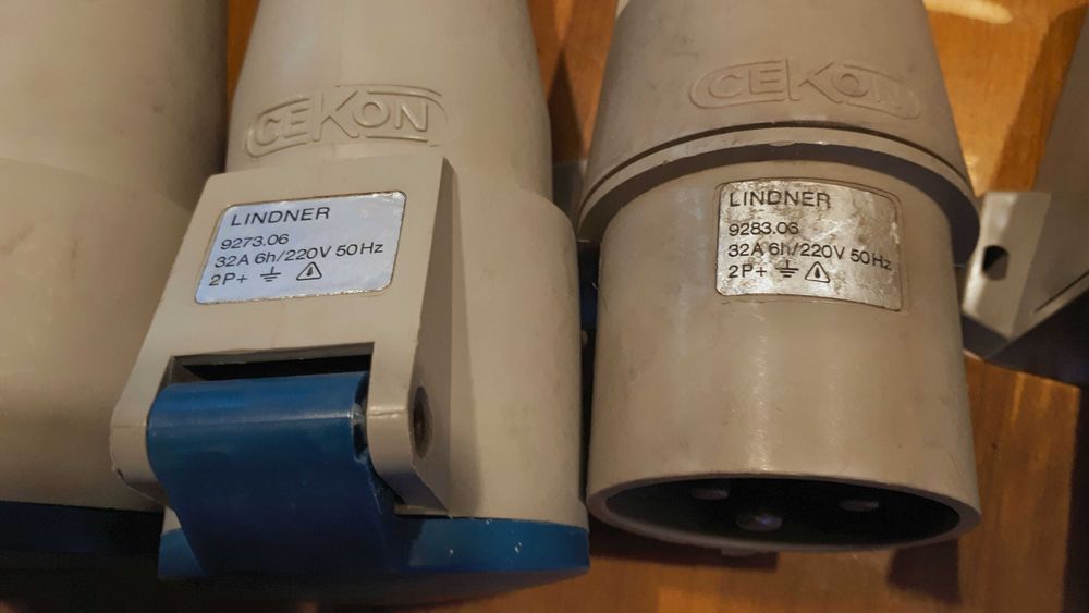 Plugs and sockets64170834817922121