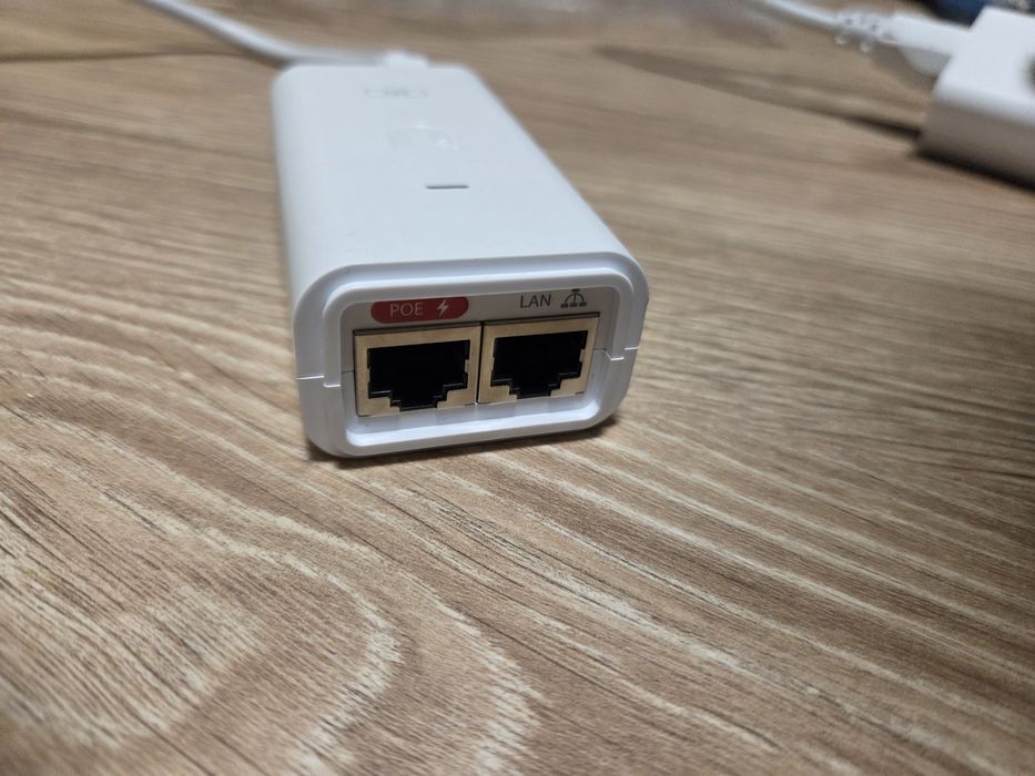 Ubiquiti POE 1 GB GP-A240-050G