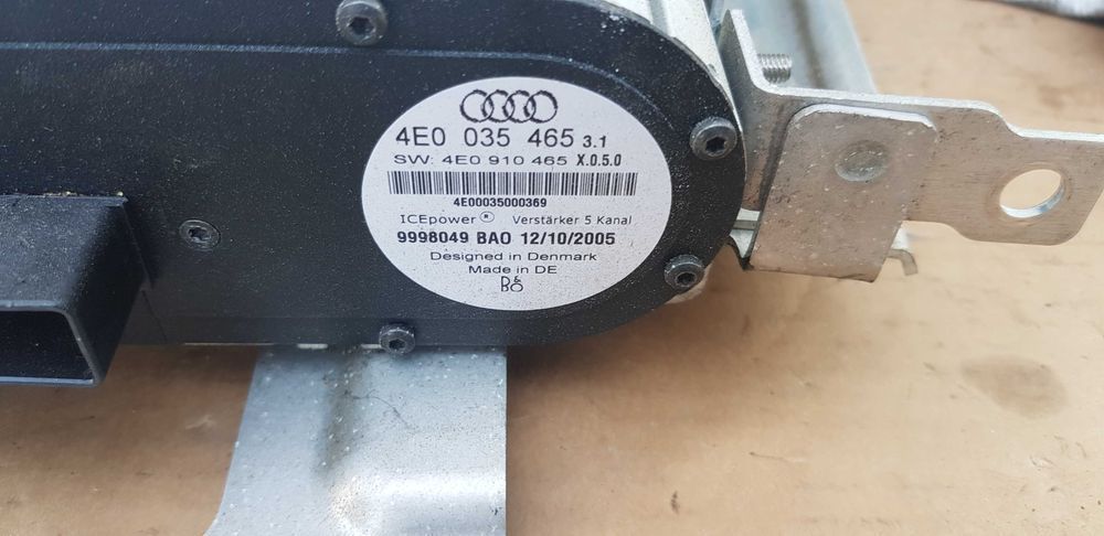 AUDI A8 D3 Bang & Olufsen Wzmacniacz Audi 4E0.035.465