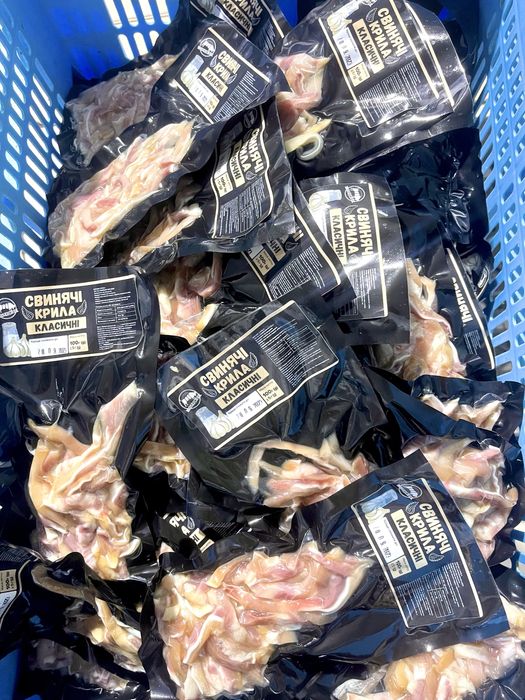 Сушене м‘ясо, джерки Moseichuk! М‘ясні снеки опт, в’ялене м’ясо!