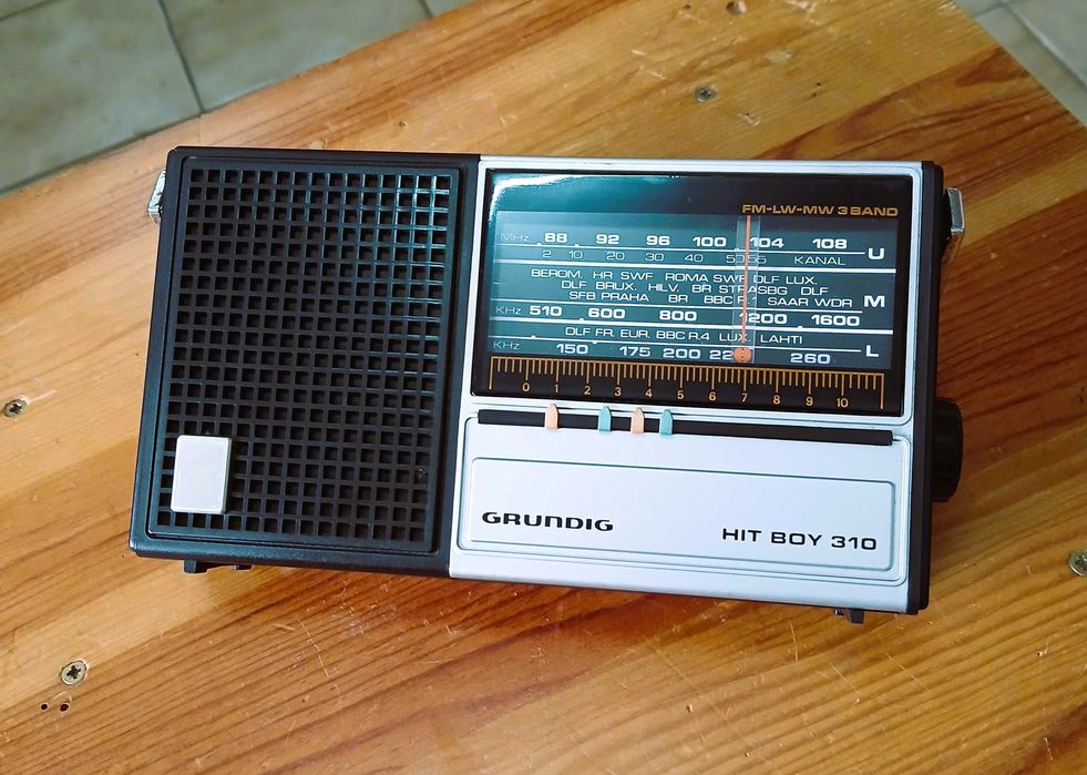 Rádio Grundig Hit Boy 310