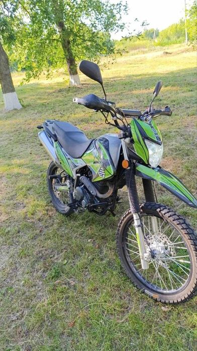 Продаю мотоцикл ендуро-кросс Geon X-Road 250cb PRO