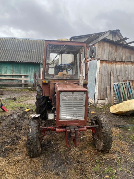 Трактор Т-25 в хорошому стані