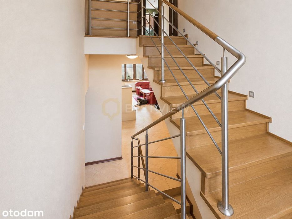 Dom 232,8m2 z pięknym ogrodem | Działka 1742 m2