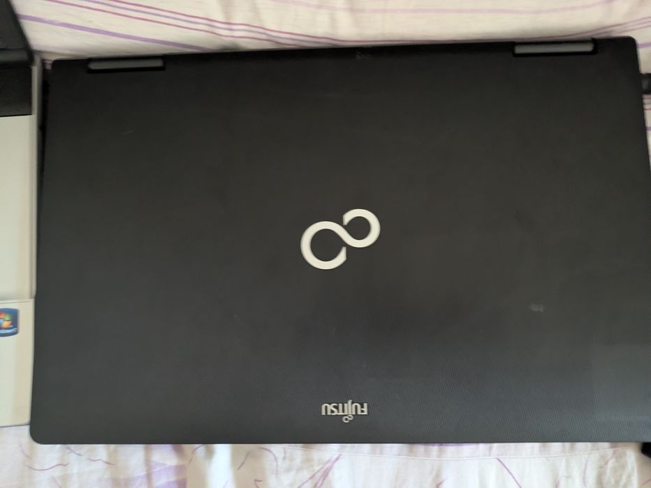 Лот ноутбуків Fujitsu lifebook E751 (Дві штуки)