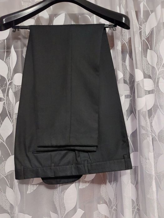 Garnitur męski Garnitex  128/176/114