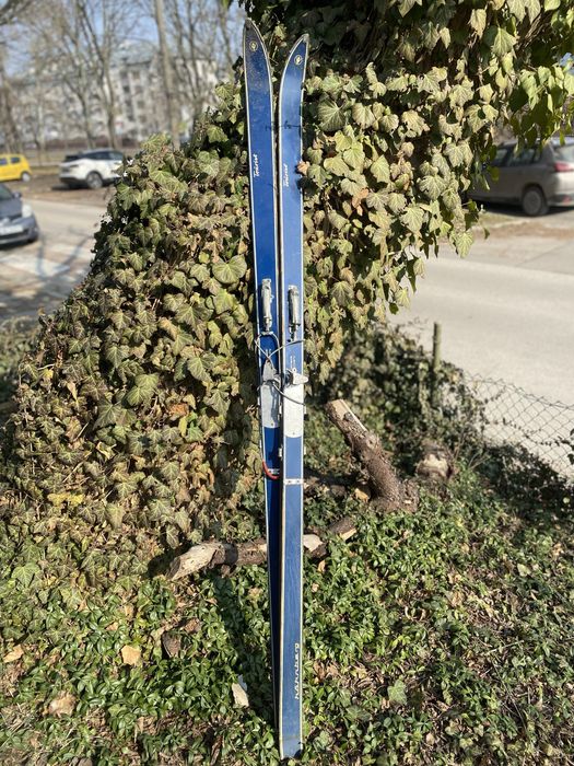 Stare retro narty kolekcjonerskie