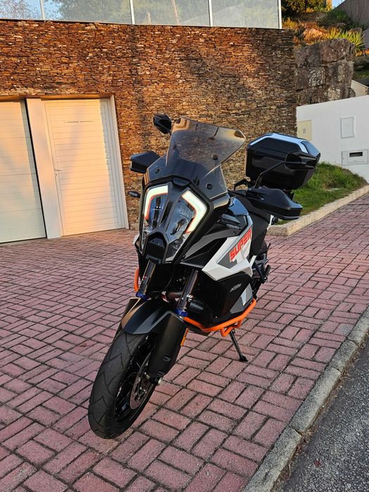 ktm 1290 s 2025 Nacional com apenas 800 km com garantia de fabrica