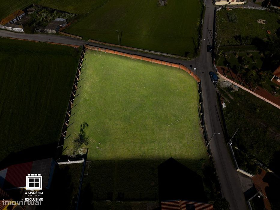 Terrenos rústicos c/ viabilidade de construção com 1438 m² em Pardilhó
