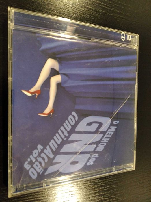 CD's pop, rock, hip hop, chill, fado, folk, Bollywood, ...