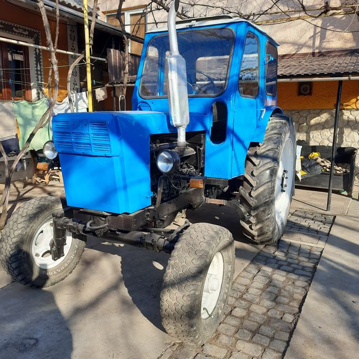 Продам трактор т40