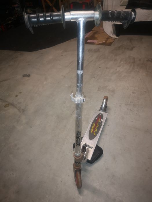 Trotinete criança ajustável