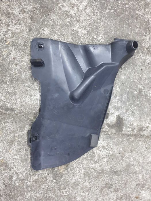 Mercedes w203 w209 osłona podszybia