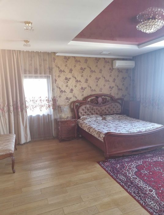 Продаж розкішного будинку на Казбеті!