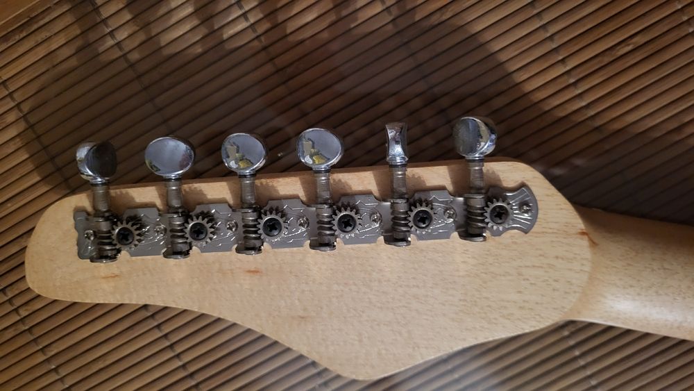 Guitarra para criança