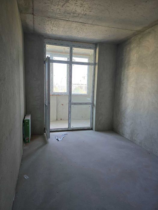 Продаж 1 кімнатної квартири в зданому будинку
