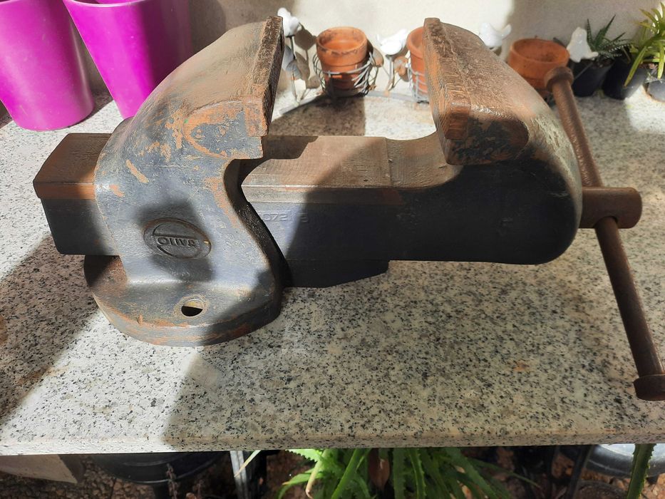 Torno de Bancada Oliva Nº 5