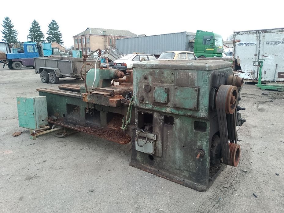 токарний станок 1М63ДФ101