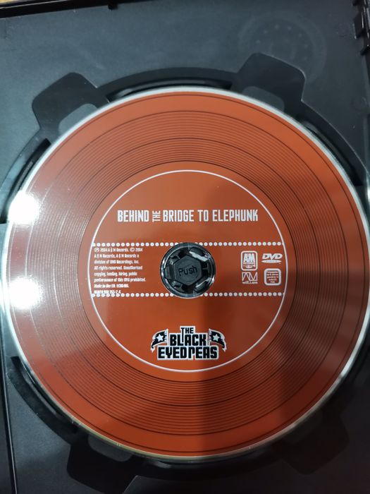 The black eyed peas DVD singles, behind the bridge to elephunk