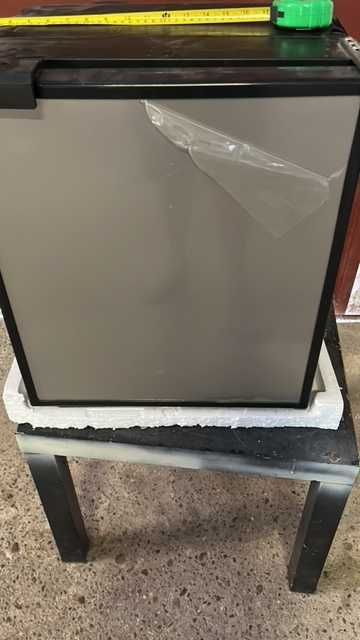 Frigorificos Barco de Recreio  12v e 24V   Dometic   Novo